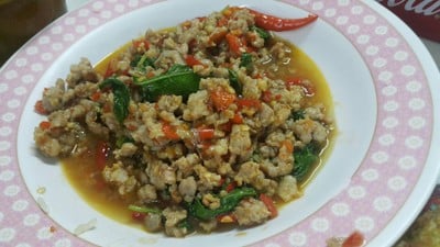 กระเพราหมูสับ (สุดยอด)