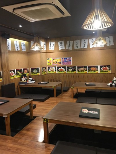 บรรยากาศ Shakariki 432 ธนิยะ (สุรวงศ์)