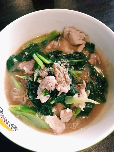 ราดหน้าหมูนุ่ม