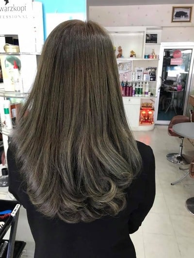 สีบลอนหม่น และ สีคาราเมล ค๊า