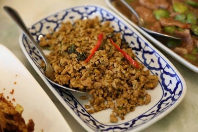 เมนูของร้าน อาหารใต้รสชาติดั้งเดิม ศรีขมิ้น Original Southern Cuisine จุฬาลงกรณ์ 5