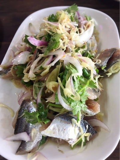 ยำปลากุแลดิบ