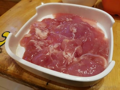 หมูหมักนุ่ม