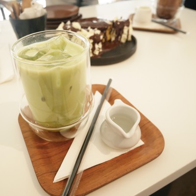 ICE MATCHA LATTE