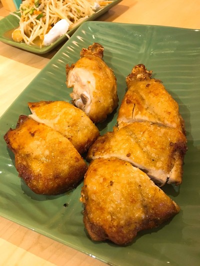 ไก่ย่างหนังกรอบ