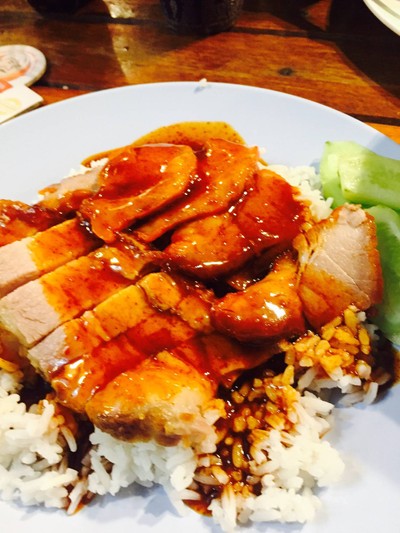 ข้าวหมูแดง+หมูกรอบ