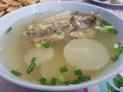 น้ำซุปกระดูกหมู ฟรี