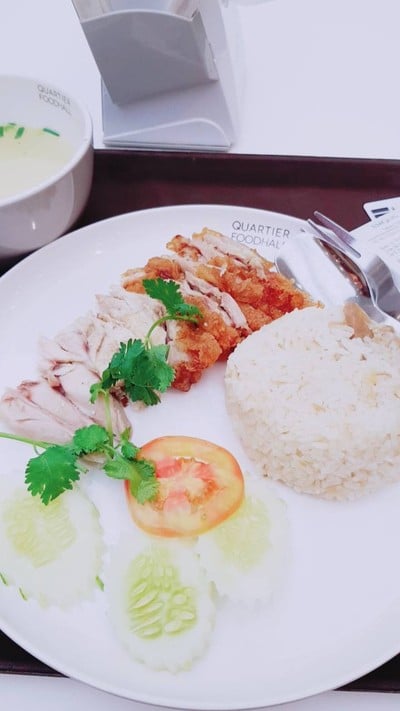 ข้าวมันไก่โกเฮง (Ko Heng) emquartier Foodhall ข้าวมันไก่โกเฮง (Ko Heng) emquartier Foodhall