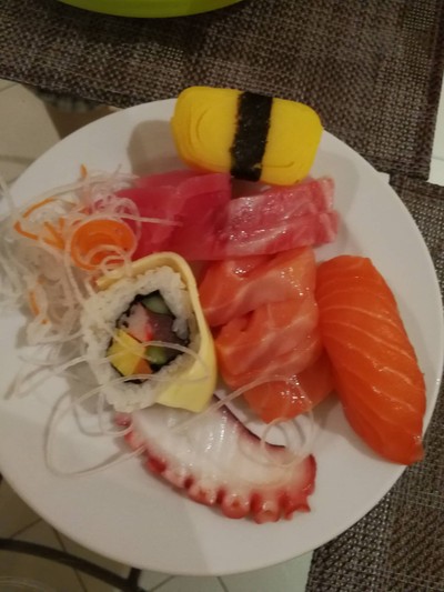 อาหาร หรือ เครื่องดื่ม