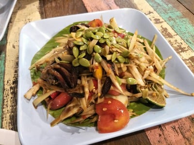 ส้มตำครกเหล็ก