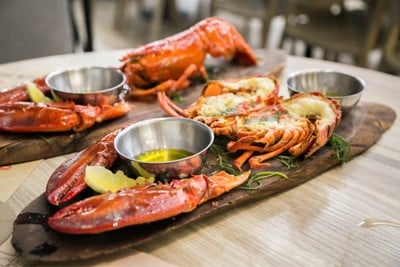 Crab and Claw The EmQuartier