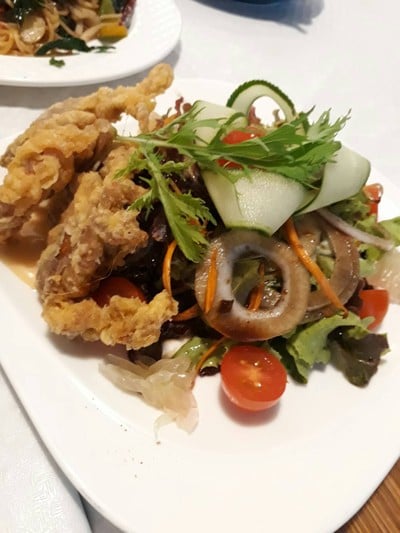 สลัดปูนิ่ม