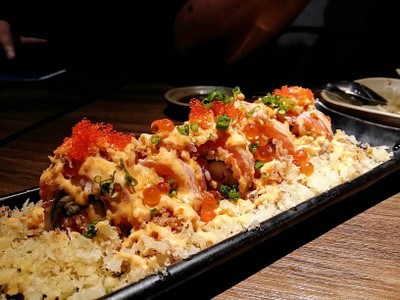super salmon crunchy roll
