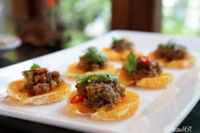 เมนูของร้าน ครัวสุพรรณิการ์ by คุณยายสมศรี ครัวสุพรรณิการ์ บาย คุณยาย พระลับ