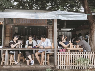 บรรยากาศ โกเผือกโกดำ