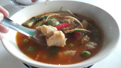 แกงป่าลูกชิ้นปลากราย