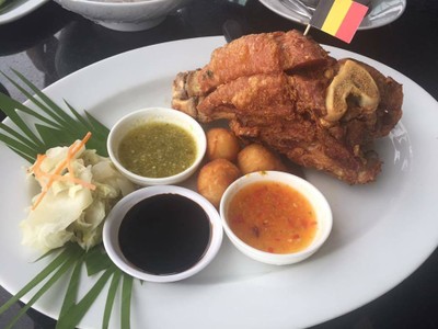 ขาหมูเยอรมัน