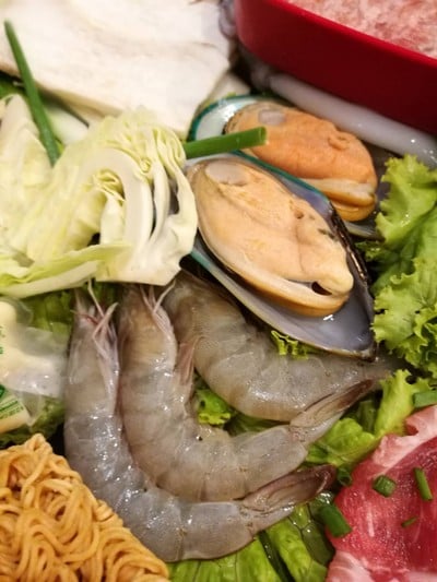 อาหาร หรือ เครื่องดื่ม