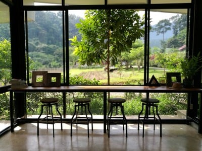 Villa De View Café