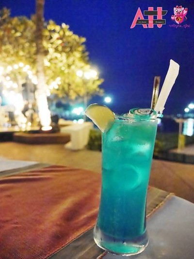 Blue Sky Lychee