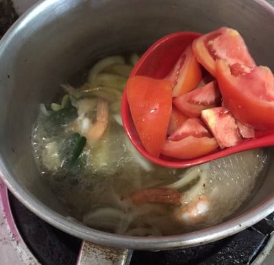 วิธีทำ ต้มยำกุ้ง วิธีทำ ต้มยำกุ้ง