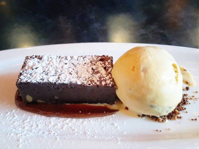 PEANUT BUTTER BROWNIE