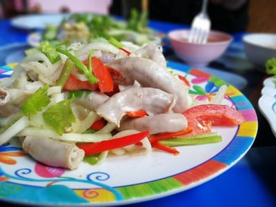 ยำไส้อ่อน