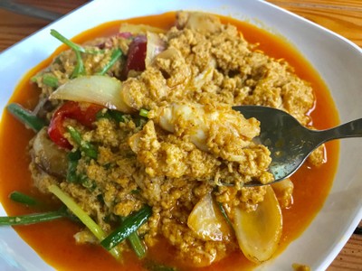 ปูผัดผงกะหรี่