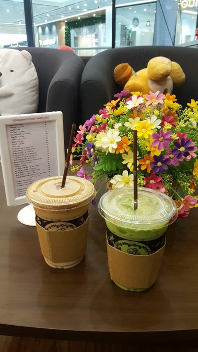 แคพพริคอร์น คาเฟ่ แอนด์ โค (Capricorn Cafe & Co) อินเด็กพระราม2 แคพพริคอร์น คาเฟ่ แอนด์ โค (Capricorn Cafe & Co) อินเด็กพระราม2