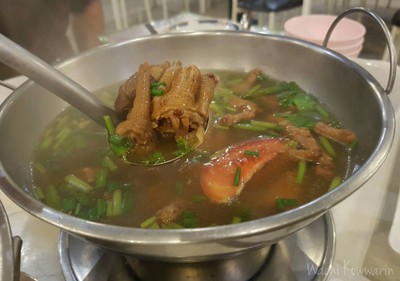 โจ๊กตลาดพลู (Joke Talad Phloo) โจ๊กตลาดพลู (Joke Talad Phloo)