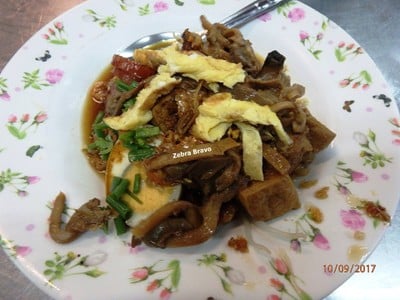 เจ๊เกียง ปอเปี๊ยะสด ก๋วยเตี๋ยวหลอด เจ๊เกียง ปอเปี๊ยะสด ก๋วยเตี๋ยวหลอด