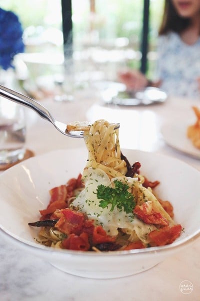 เมนูของร้าน Akart Bistro & Bar