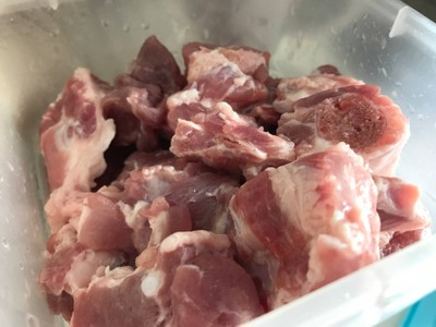 วิธีทำ กระดูกหมูทอดน้ำปลา