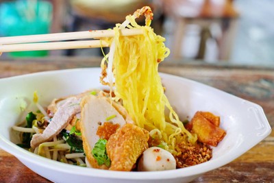 บะหมี่แห้งพิเศษ