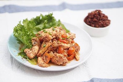 วิธีทำ หน้าใสอมชมพูไปกับอกไก่ผัดมะเขือเทศ วิธีทำ หน้าใสอมชมพูไปกับอกไก่ผัดมะเขือเทศ