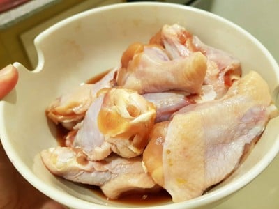 วิธีทำ ปีกไก่ทอดไร้น้ำมัน วิธีทำ ปีกไก่ทอดไร้น้ำมัน