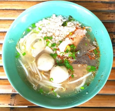 เล็กต้มยำ (30฿)