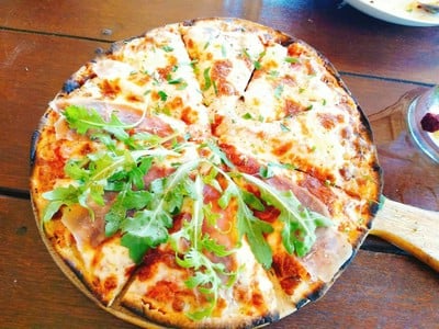 เมนูของร้าน Laciana by the sea