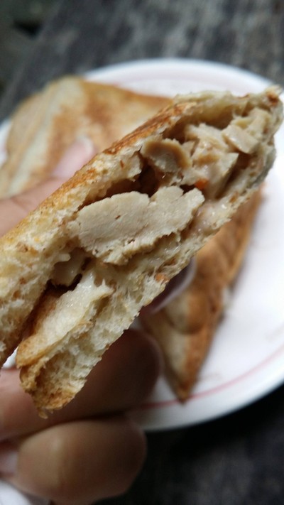 วิธีทำ แซนวิชโฮลวีททูน่าสเปรด วิธีทำ แซนวิชโฮลวีททูน่าสเปรด