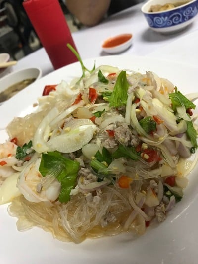 ยำวุ้นเส้น