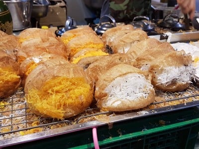 ขนมถังแตกป้าติ๋ม (ป้าติ๋มศิริราช) ตลาดวังหลัง