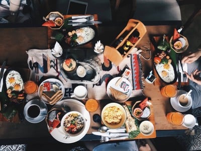 เมนูของร้าน Hotel yayee (Roof Top Bar&Coffee Shop) บริษัทยาหยี จำกัด สำนักงานใหญ่