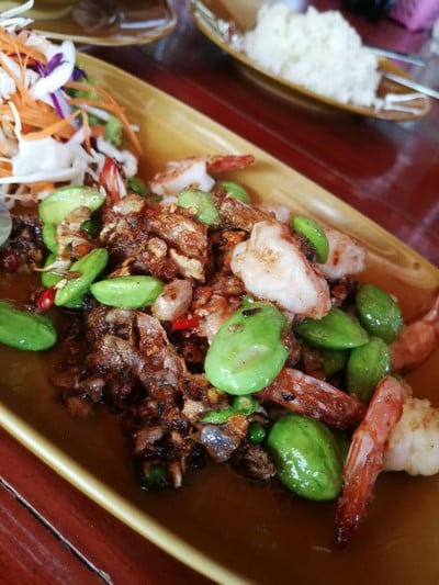 เมนูของร้าน ร้านน้องวิว เกาะพงัน