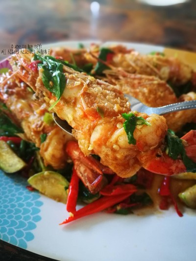 กุ้งผัดพริกขี้หนู