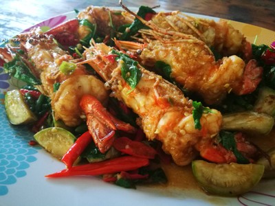 กุ้งผัดพริกขี้หนู