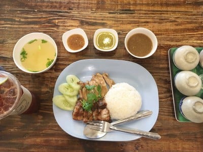 ก๋วยจั๊บน้ำข้น คุณนุช วัดบูรพา