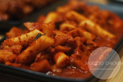 ต็อกโบกี (떡볶이)