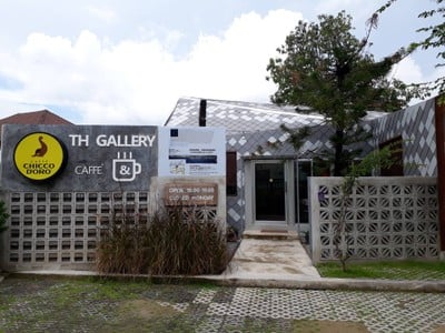 TH Gallery & Caffe' Chicco d'Oro