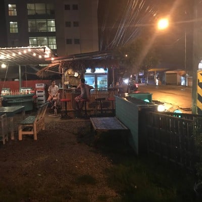 บรรยากาศ เอ๋ บ้านนา จิ้มจุ่ม หมูกะทะ อาหารอีสาน