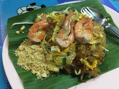 วุ้นเส้นผัดไทยกุ้งสด